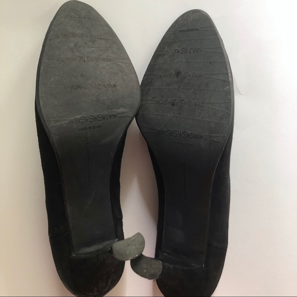 Stuart Weitzman Black Suede Semi Kitten Heels - Picture 4 of 7